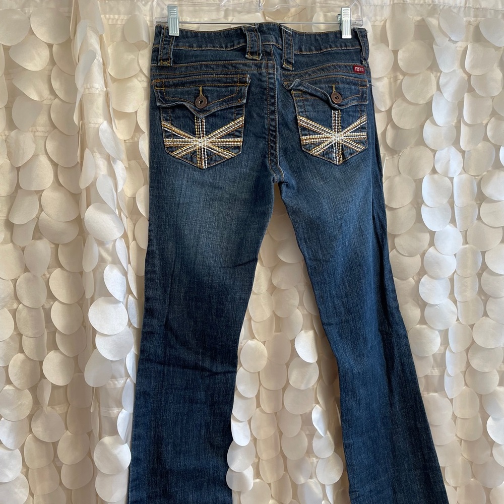 Jeans (Makers of True Originals)